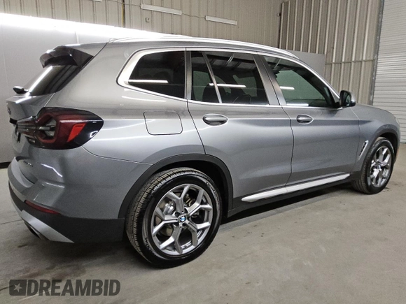 2024 BMW X3 sDrive30i z VIN 5UX43DP08R9V33565, wystawiony jako Copart lot #49507675 z przebiegiem 29 927 mil mil oraz Czysty tytuł • Clean title. Historia ofert i sprzedaży dostępna na DreamBid. Obrazek 3.