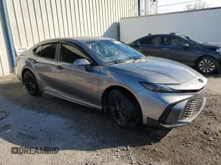 2025 Toyota Camry LE with VIN 4T1DAACK2SU553015, listed as a Copart auction lot 41640695 with 5,603 mi miles and Non Repairable. Bid and sale history available at carsss.com. Image 4.