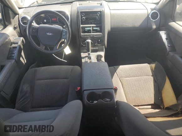 2009 Ford Explorer XLT z VIN 1FMEU63E79UA35074, wystawiony jako Copart lot #51868795 z przebiegiem 116 486 mil mil oraz Czysty tytuł • Clean title. Historia ofert i sprzedaży dostępna na DreamBid. Obrazek 8.