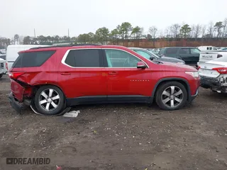 2020 Chevrolet Traverse LT Leather with VIN 1GNEVHKW9LJ158673, listed as a IAAI auction lot 41831220 with 109,742 mi miles. Bid and sale history available at carsss.com. Image 13.