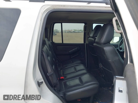 2009 Mercury Mountaineer with VIN 4M2EU37E69UJ01928, listed as a IAAI auction lot 41764285 with 161,561 mi miles. Bid and sale history available at carsss.com. Image 8.