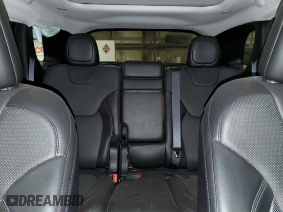 2019 Jeep Cherokee with VIN 1C4PJLJN4KD208014, listed as a Copart auction lot 73403614 with 16,863 mi miles and Salvage title. Bid and sale history available at DreamBid. Image 10.