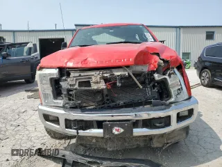2017 Ford F-350 Platinum z VIN 1FT8W3BTXHEB84436, wystawiony jako Copart lot #58740355 z przebiegiem 167 264 mil mil oraz Szkoda całkowita • Salvage title. Historia ofert i sprzedaży dostępna na DreamBid. Obrazek 5.