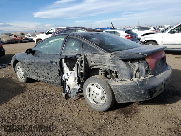2002 Saturn SC z VIN 1G8ZY14702Z107166, wystawiony jako Copart lot #87435474 z przebiegiem 178 319 mil mil oraz Szkody całkowita. Historia ofert i sprzedaży dostępna na DreamBid. Obrazek 2.