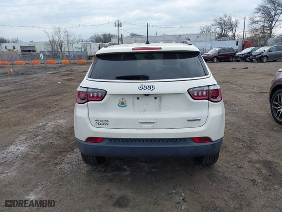2020 Jeep Compass Latitude with VIN 3C4NJDBB4LT153691, listed as a IAAI auction lot 41762987 with 63,587 mi miles. Bid and sale history available at carsss.com. Image 16.
