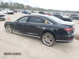 2020 Audi S8 z VIN WAU8SAF86LN015865, wystawiony jako Copart lot #71360452 z przebiegiem Nie podano mil oraz . Historia ofert i sprzedaży dostępna na DreamBid. Obrazek 2.