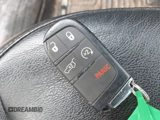 2021 Jeep Compass 80th Anniversary z VIN 3C4NJDEB5MT516982, wystawiony jako IAAI lot #42441681 z przebiegiem 37 414 mil mil oraz . Historia ofert i sprzedaży dostępna na DreamBid. Obrazek 11.