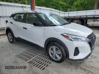 2022 Nissan Kicks S with VIN 3N1CP5BV4NL489546, listed as a Copart auction lot 54014935 with 63,306 mi miles and Clean Title. Bid and sale history available at DreamBid. Image 4.