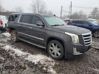 2015 Cadillac Escalade ESV Luxury z VIN 1GYS4SKJ4FR656232, wystawiony jako Copart lot #44584255 z przebiegiem 130 066 mil mil oraz Szkoda całkowita • Salvage title. Historia ofert i sprzedaży dostępna na DreamBid. Obrazek 4.
