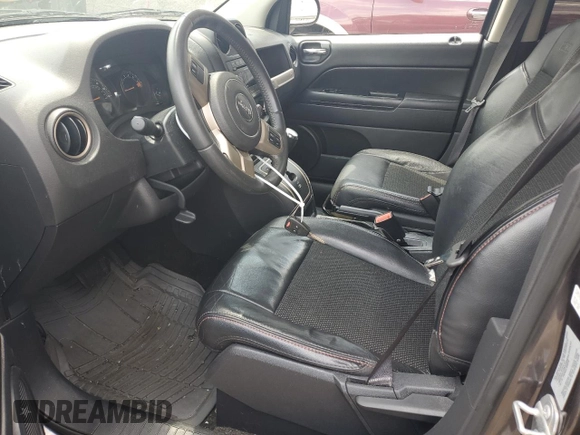 2016 Jeep Compass Sport с VIN 1C4NJCBB8GD800616, выставлен на аукционе Copart как лот 67106944 с пробегом 102 453 миль миль и Списание • Salvage title. История ставок и продаж доступна на DreamBid. Изображение 7.
