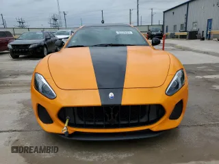 2018 Maserati GranTurismo Sport z VIN ZAM45VLA8J0255867, wystawiony jako Copart lot #52229424 z przebiegiem 54 288 mil mil oraz Szkoda całkowita • Salvage title. Historia ofert i sprzedaży dostępna na DreamBid. Obrazek 5.