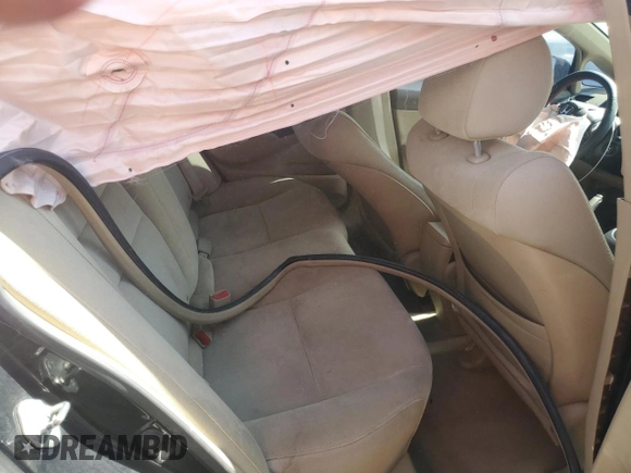 2006 Honda Civic LX z VIN 1HGFA16556L087984, wystawiony jako Copart lot #54978045 z przebiegiem 204 822 mil mil oraz Szkoda całkowita • Salvage title. Historia ofert i sprzedaży dostępna na DreamBid. Obrazek 11.