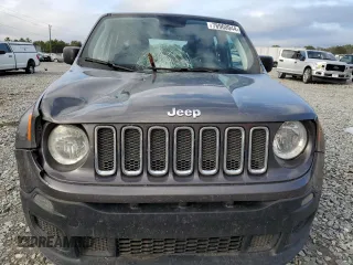 2018 Jeep Renegade Sport with VIN ZACCJAAB4JPG68377, listed as a Copart auction lot 78900044 with 141,457 mi miles and Salvage Title. Bid and sale history available at DreamBid. Image 5.