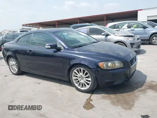 2008 Volvo C70 с VIN YV1MC67298J050348, выставлен на аукционе IAAI как лот 42297782 с пробегом 162 054 миль миль и . История ставок и продаж доступна на DreamBid. Изображение 1.