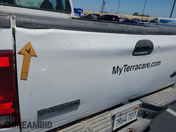2005 Ford F-250 XL with VIN 1FTSX20545EB22186, listed as a IAAI auction lot 42610490 with 157,916 mi miles and . Bid and sale history available at DreamBid. Image 20.