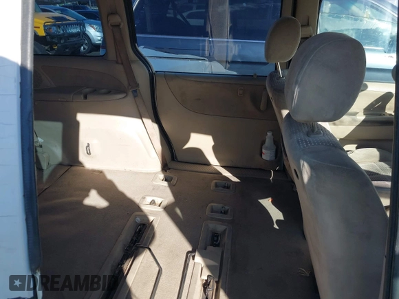 2005 Mazda MPV LX with VIN JM3LW28A950547853, listed as a IAAI auction lot 41755669 with 217,379 mi miles. Bid and sale history available at carsss.com. Image 8.