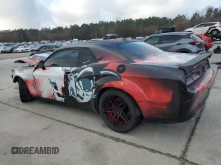 2010 Dodge Challenger SRT-8 with VIN 2B3CJ7DW2AH161272, listed as a Copart auction lot 85852604 with 133,635 mi miles and Salvage title. Bid and sale history available at DreamBid. Image 2.