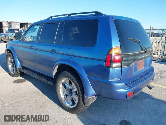 2003 Mitsubishi Montero XLS z VIN JA4MT31R13J045223, wystawiony jako IAAI lot #42208271 z przebiegiem 188 068 mil mil oraz . Historia ofert i sprzedaży dostępna na DreamBid. Obrazek 3.