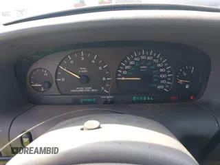 1999 Chrysler Town & Country LXi with VIN 1C4GP54L3XB899589, listed as a IAAI auction lot 41792430 with 248,850 mi miles. Bid and sale history available at carsss.com. Image 7.