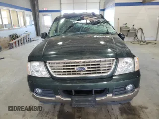 2002 Ford Explorer Eddie Bauer with VIN 1FMDU74W52UC34638, listed as a Copart auction lot 42438825 with Not provided miles and Salvage title. Bid and sale history available at DreamBid. Image 5.
