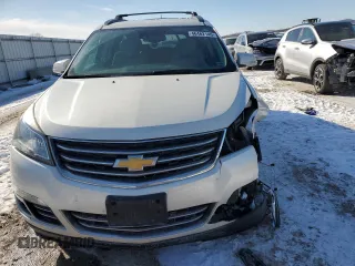 2015 Chevrolet Traverse LTZ with VIN 1GNKVJKD0FJ270355, listed as a Copart auction lot 46462145 with 146,990 mi miles and Salvage Title. Bid and sale history available at DreamBid. Image 5.