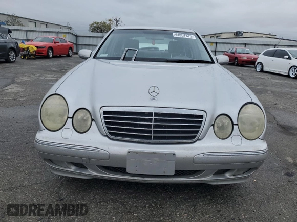 2002 Mercedes-Benz E-Class with VIN WDBJF65J02B446887, listed as a Copart auction lot 44057675 with 252,388 mi miles and Clean Title. Bid and sale history available at carsss.com. Image 5.