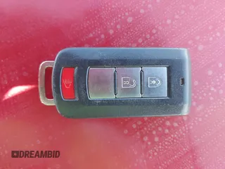 2020 Mitsubishi Outlander SE with VIN JA4AD3A32LZ023826, listed as a IAAI auction lot 42073015 with Not provided miles and . Bid and sale history available at DreamBid. Image 11.