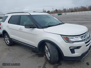 2019 Ford Explorer XLT with VIN 1FM5K7DHXKGB34352, listed as a IAAI auction lot 41412912 with 128,675 mi miles. Bid and sale history available at carsss.com. Image 13.