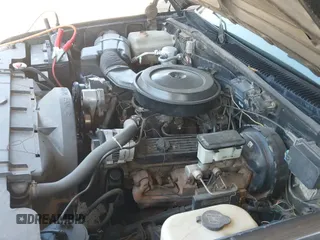 1989 Chevrolet Silverado 1500 with VIN 1GCDC14K4KZ194993, listed as a IAAI auction lot 42867056 with 20,949 mi miles and . Bid and sale history available at DreamBid. Image 12.