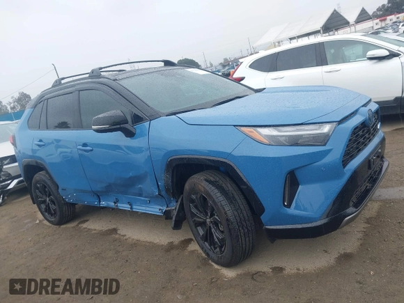 2024 Toyota RAV4 Hybrid XSE with VIN 4T3E6RFV6RU165085, listed as a IAAI auction lot 41730022 with 5,368 mi miles. Bid and sale history available at carsss.com. Image 13.