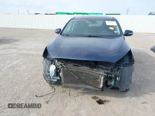 2019 Kia Sorento LX z VIN 5XYPG4A57KG477968, wystawiony jako IAAI lot #41886631 z przebiegiem 129 501 mil mil oraz . Historia ofert i sprzedaży dostępna na DreamBid. Obrazek 6.