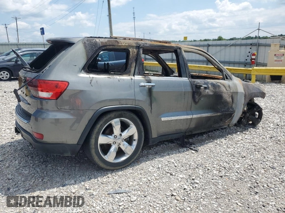 2013 Jeep Grand Cherokee Overland with VIN 1C4RJFCT1DC568100, listed as a Copart auction lot 67748514 with 0 mi miles and Non Repairable. Bid and sale history available at carsss.com. Image 3.