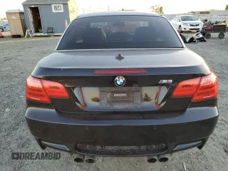 2011 BMW M3 with VIN WBSDX9C54BE399051, listed as a Copart auction lot 87900115 with 109,557 mi miles and Salvage Title. Bid and sale history available at carsss.com. Image 6.