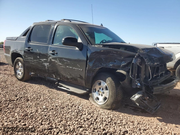 2013 Chevrolet Avalanche LS with VIN 3GNMCEE03DG160574, listed as a Copart auction lot 85136564 with 124,149 mi miles and Salvage Title. Bid and sale history available at carsss.com. Image 4.
