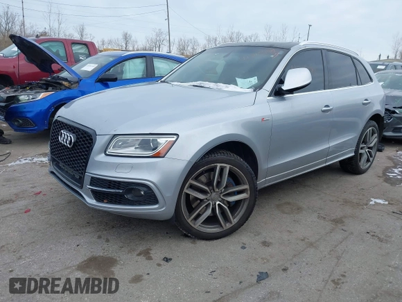 2016 Audi SQ5 Premium Plus with VIN WA1CCAFP6GA078389, listed as a IAAI auction lot 41315181 with 153,918 mi miles. Bid and sale history available at carsss.com. Image 2.