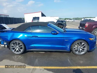 2017 Ford Mustang GT Premium с VIN 1FATP8FF4H5263034, выставлен на аукционе IAAI как лот 42135251 с пробегом 24 955 миль миль и . История ставок и продаж доступна на DreamBid. Изображение 14.