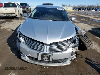 2014 Lincoln MKZ with VIN 3LN6L2J95ER822967, listed as a Copart auction lot 46287135 with 111,024 mi miles and Salvage Title. Bid and sale history available at carsss.com. Image 5.