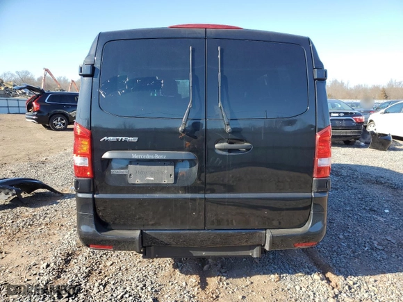 2018 Mercedes-Benz Metris Passenger Van with VIN WD4PG2EE4J3393453, listed as a Copart auction lot 46002125 with NaN miles and Clean Title. Bid and sale history available at carsss.com. Image 6.