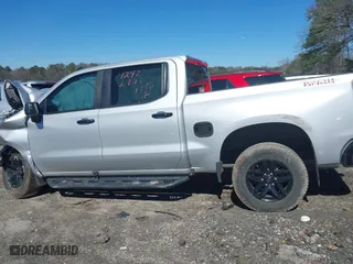 2019 Chevrolet Silverado 1500 LT Trail Boss with VIN 1GCPYFED2KZ234242, listed as a IAAI auction lot 41587318 with 1 mi miles. Bid and sale history available at carsss.com. Image 13.
