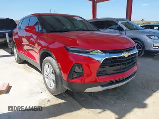 2020 Chevrolet Blazer LT z VIN 3GNKBBRA1LS669618, wystawiony jako IAAI lot #42122349 z przebiegiem 57 859 mil mil oraz . Historia ofert i sprzedaży dostępna na DreamBid. Obrazek 1.
