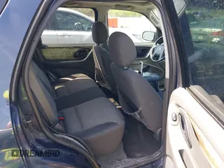 2004 Ford Escape XLT z VIN 1FMYU93194KB52283, wystawiony jako IAAI lot #42084240 z przebiegiem 142 871 mil mil oraz . Historia ofert i sprzedaży dostępna na DreamBid. Obrazek 8.
