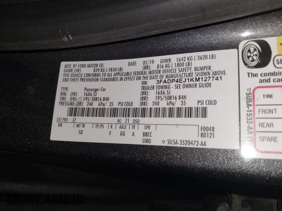 2019 Ford Fiesta SE with VIN 3FADP4EJ1KM127741, listed as a IAAI auction lot 41900480 with 68,392 mi miles. Bid and sale history available at carsss.com. Image 9.