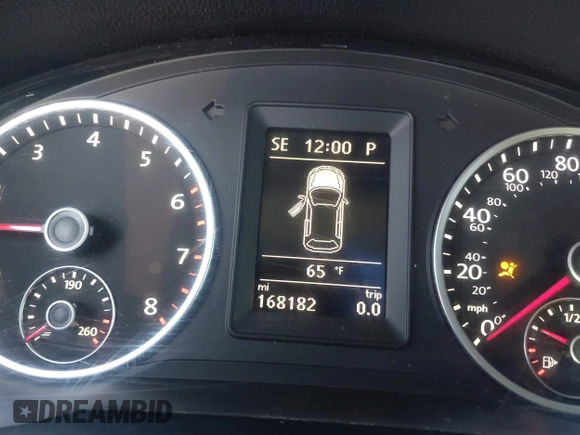 2015 Volkswagen Tiguan R-Line with VIN WVGAV7AX2FW115582, listed as a IAAI auction lot 42215389 with 168,182 mi miles and . Bid and sale history available at DreamBid. Image 7.