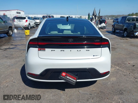 2024 Toyota Prius LE with VIN JTDACAAU6R3043434, listed as a IAAI auction lot 41757074 with 422 mi miles and . Bid and sale history available at DreamBid. Image 16.