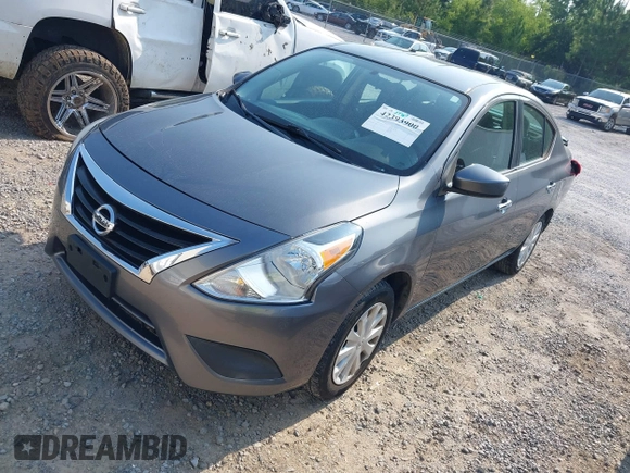 2019 Nissan Versa SV z VIN 3N1CN7AP8KL852236, wystawiony jako IAAI lot #42393900 z przebiegiem 87 340 mil mil oraz . Historia ofert i sprzedaży dostępna na DreamBid. Obrazek 18.