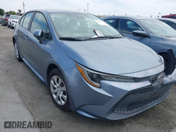 2020 Toyota Corolla LE with VIN 5YFEPRAE3LP098127, listed as a IAAI auction lot 41880641 with 46,577 mi miles. Bid and sale history available at carsss.com. Image 1.
