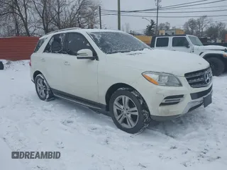 2013 Mercedes-Benz M 350 with VIN 4JGDA2EB9DA160460, listed as a IAAI auction lot 41415957 with 112,947 mi miles and . Bid and sale history available at carsss.com. Image 1.