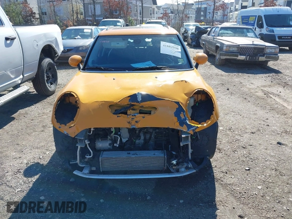 2018 MINI Hardtop 4 Door Cooper S with VIN WMWXU3C53J2F50987, listed as a IAAI auction lot 41682930 with 70,938 mi miles and . Bid and sale history available at DreamBid. Image 13.