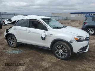 2018 Mitsubishi Outlander ES z VIN JA4AR3AU1JZ019712, wystawiony jako Copart lot #54940985 z przebiegiem 77 778 mil mil oraz Szkoda całkowita • Salvage title. Historia ofert i sprzedaży dostępna na DreamBid. Obrazek 4.