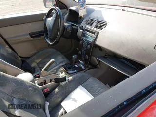 2005 Volvo V50 with VIN YV1MW390652058916, listed as a IAAI auction lot 41444072 with 154,576 mi miles. Bid and sale history available at carsss.com. Image 5.